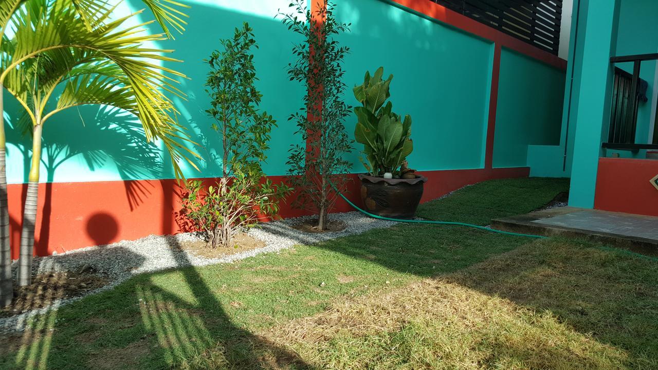 Baanpak Soi 102 HHQ Exterior foto